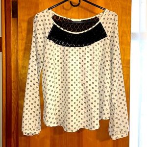 Lush Top with Lace Pattern